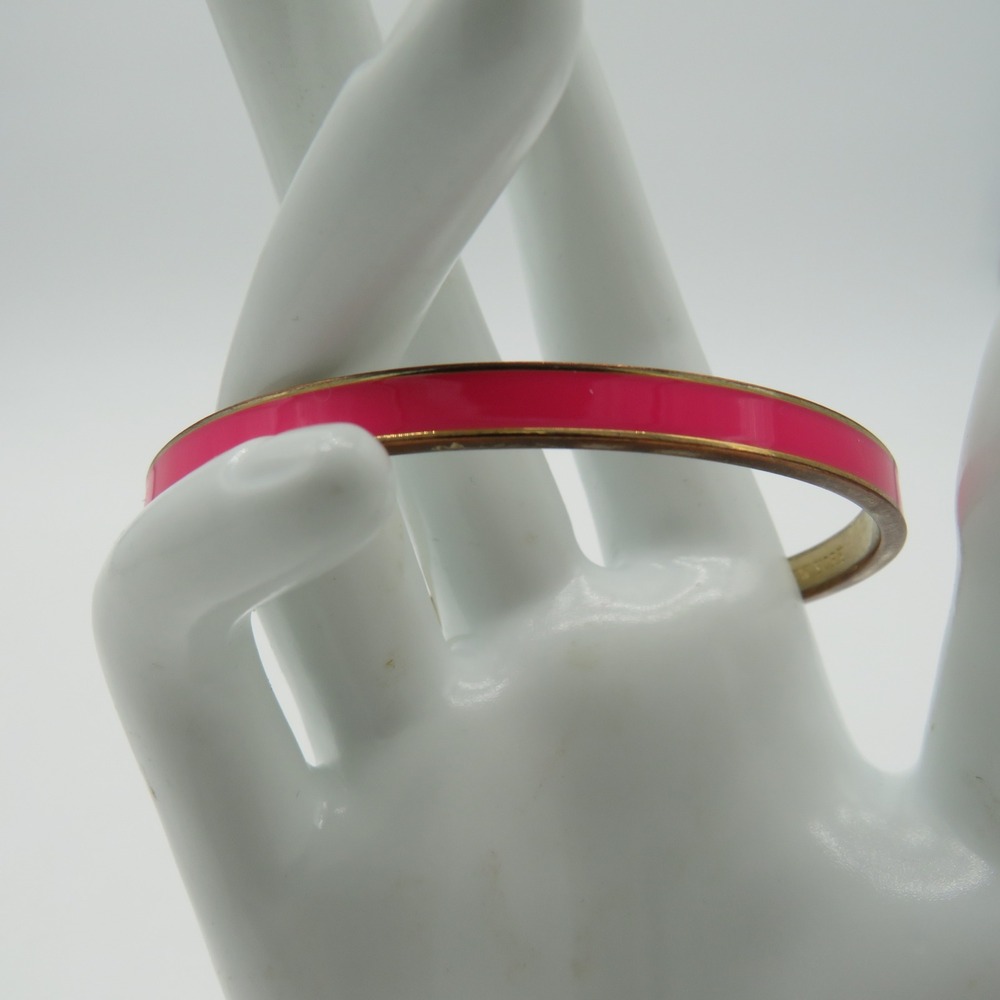 Kate Spade New York In The Pink Enamel Idiom Bangle Bracelet Gold Tone Pink